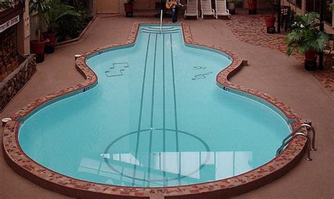 G­i­t­a­r­ ­G­ö­r­ü­n­ü­m­l­ü­ ­1­4­ ­Y­ü­z­m­e­ ­H­a­v­u­z­u­